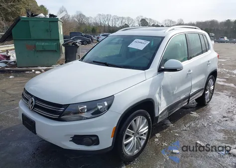 2015 Volkswagen Tiguan Se z USA, uszkodzony, nr VIN WVGAV7AX2FW612647